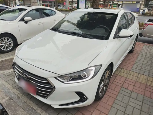 Hyundai Elantra 2018