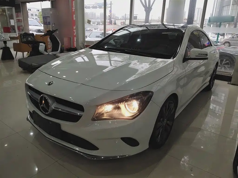Mercedes-Benz CLA-Class