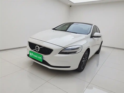 Volvo V40 2017