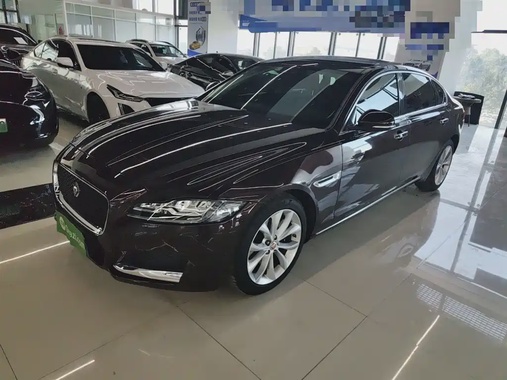 Jaguar XF 2020