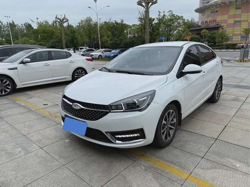 Chery Arrizo 5