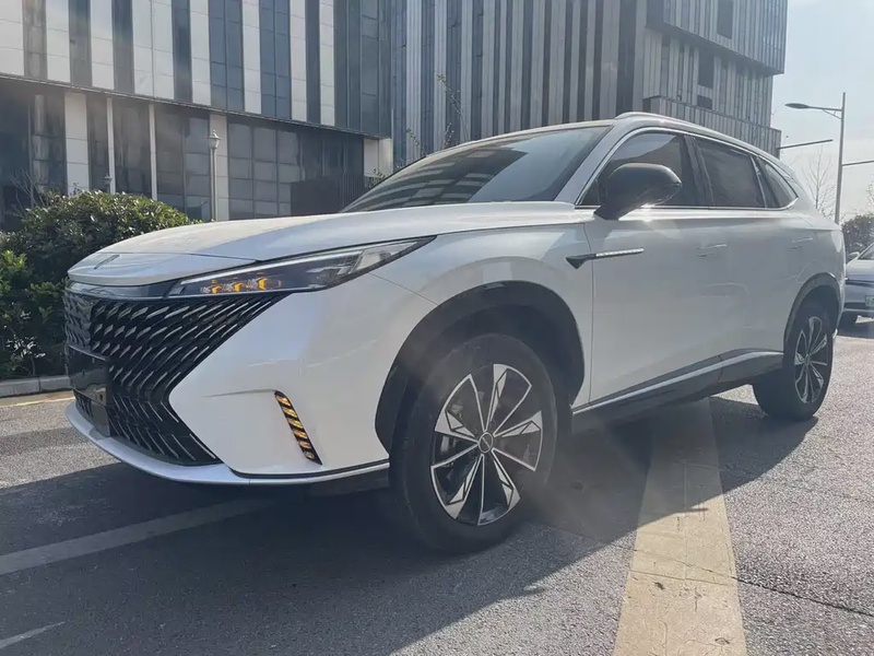 Roewe RX5