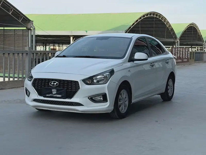 Hyundai Verna