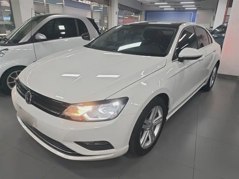 Volkswagen Lamando