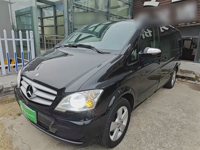 Mercedes-Benz Viano