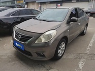 Nissan Sunny 2012