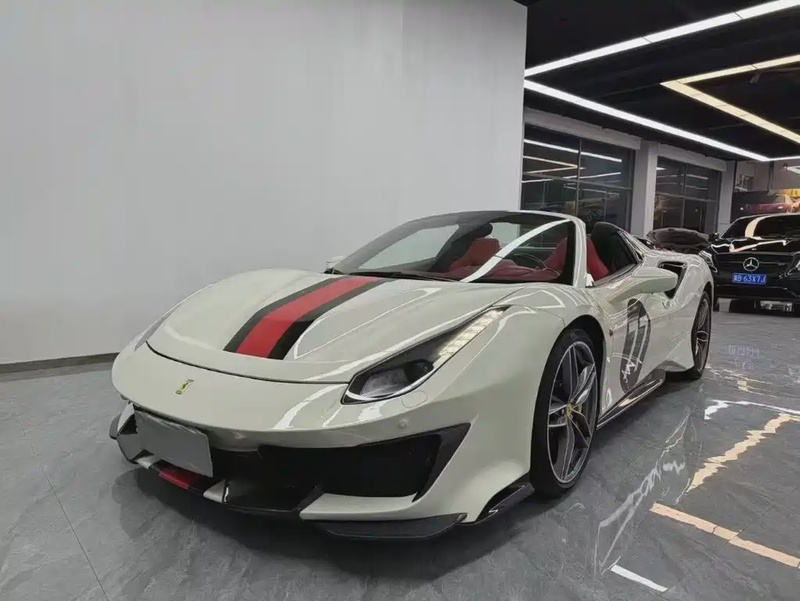 Ferrari 488