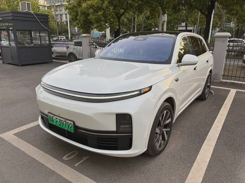 Li Auto L7