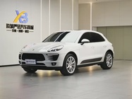 Porsche Macan 2014