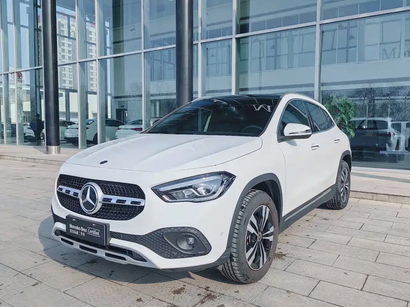 Mercedes-Benz GLA-Class