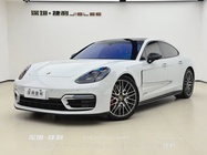 Porsche Panamera 2022
