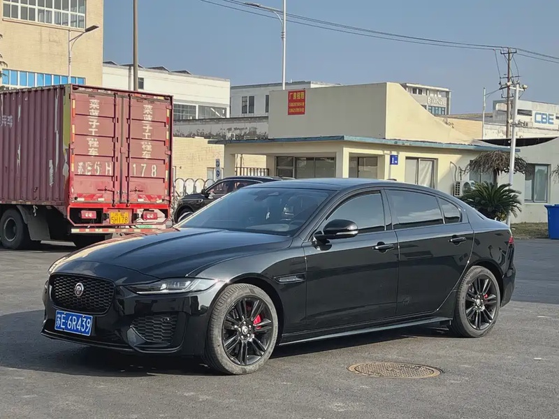 Jaguar XEL