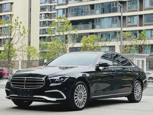Mercedes-Benz E-Class 2023