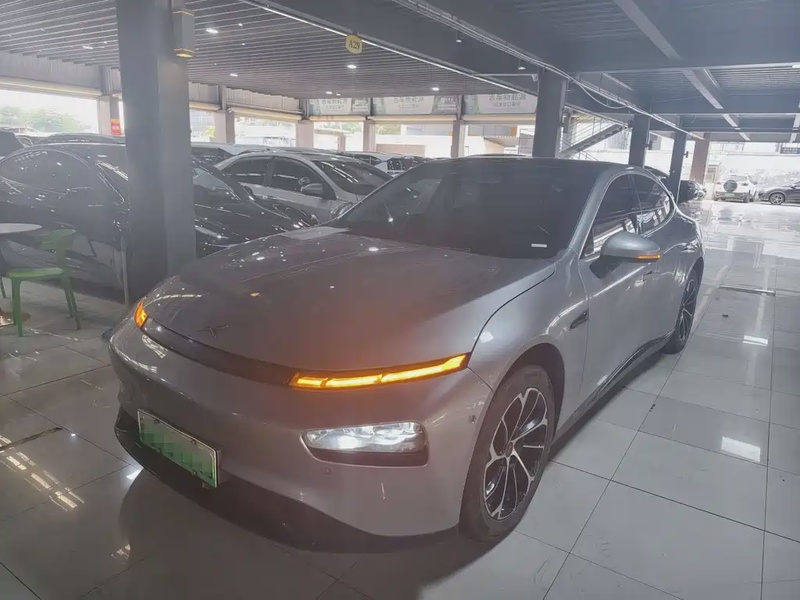 XPeng P7