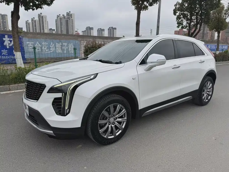 Cadillac XT4