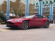 Aston Martin DB11 2018