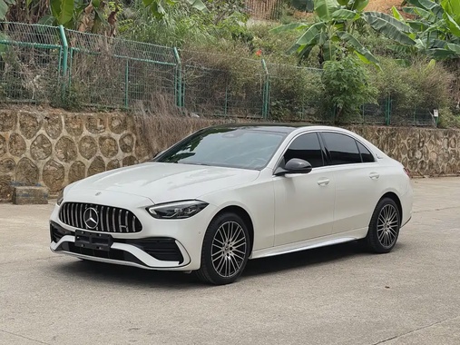 Mercedes-Benz C-Class 2024