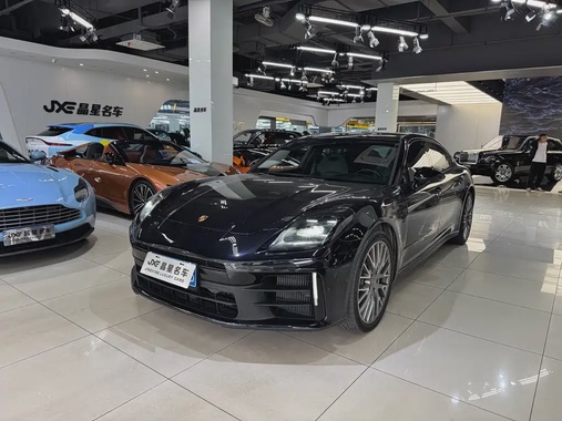 Porsche Panamera 2024