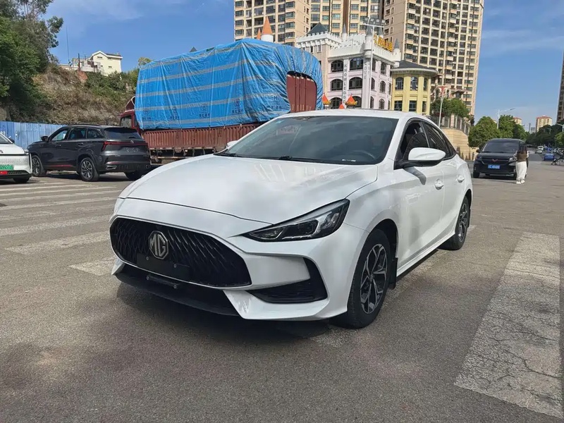 MG MG5