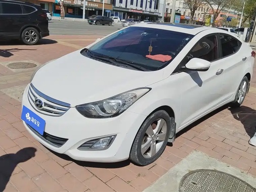Hyundai Elantra 2013