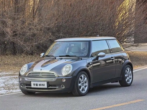 MINI Other 2006