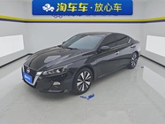 Nissan Teana 2022