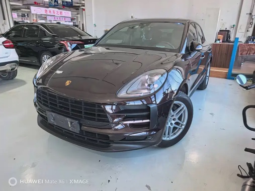 Porsche Macan 2021