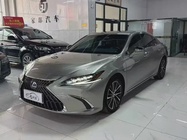 Lexus ES 2021