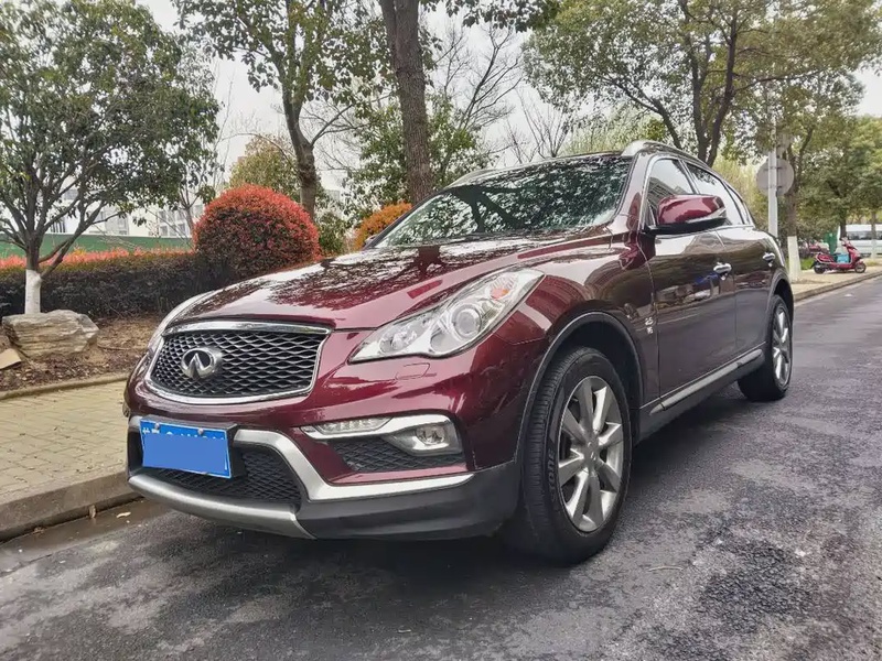 Infiniti QX50