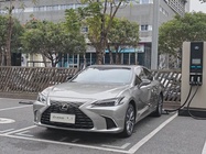 Lexus ES 2025