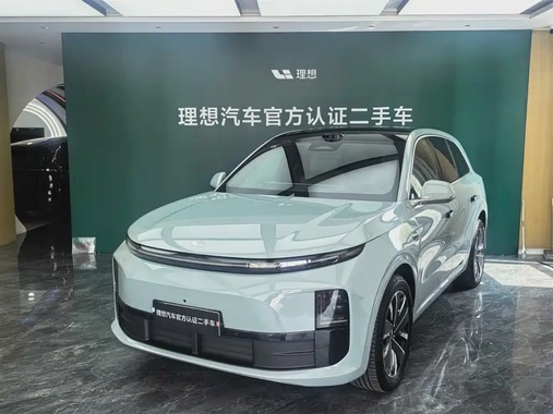 Li Auto L6 2025