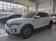 Volkswagen T-Roc 2023