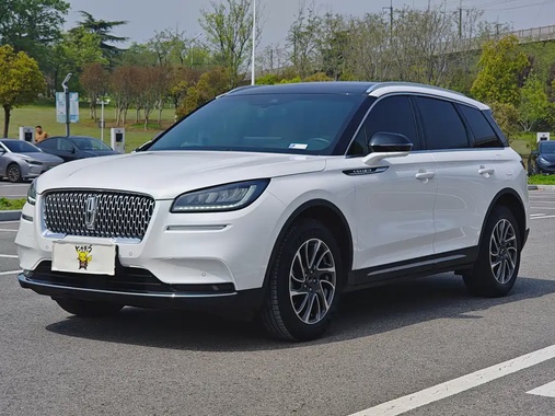 Lincoln Corsair 2020
