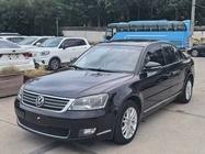 Volkswagen Passat 2010