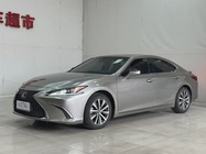 Lexus ES 2021