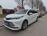 Toyota Sienna 2024