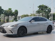 Lexus ES 2024