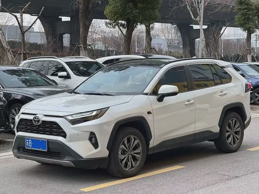 Toyota RAV4 2024