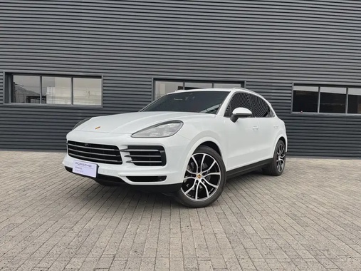 Porsche Cayenne 2022