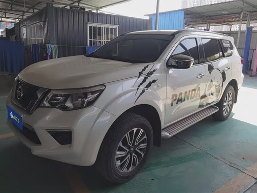 Nissan Terra 2019
