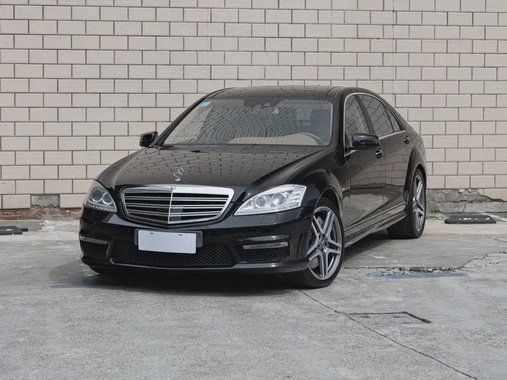Mercedes-Benz S-Class 2011