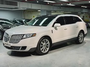 Lincoln MKT 2011