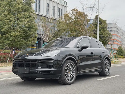 Porsche Cayenne 2021