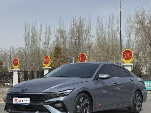Hyundai Elantra 2024