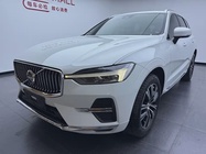 Volvo XC60 2022