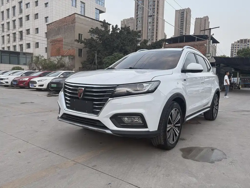 Roewe RX5