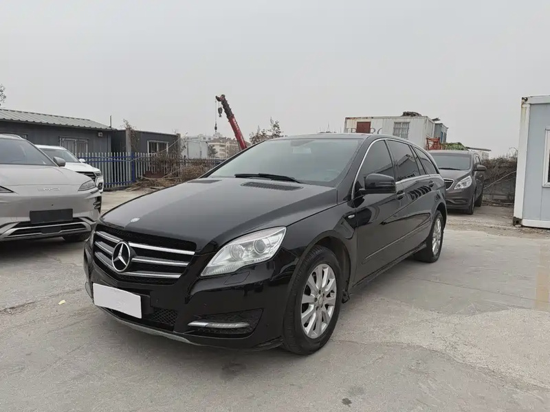 Mercedes-Benz R-Class