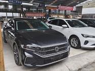 Volkswagen Passat 2021