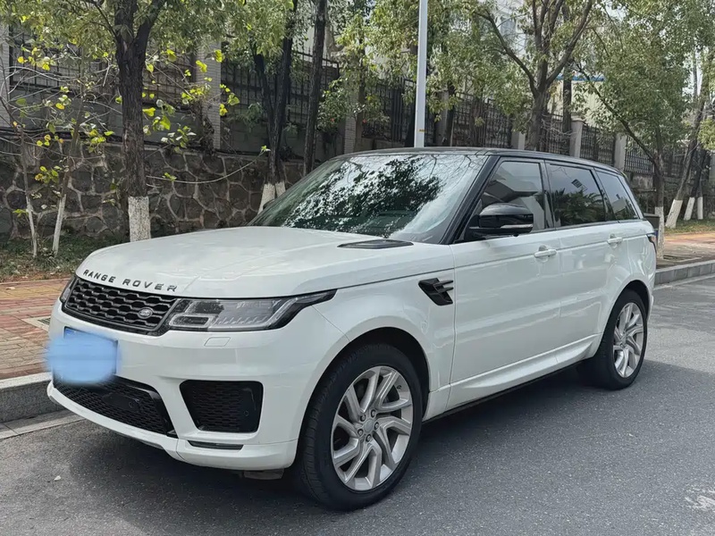 Land Rover Sport