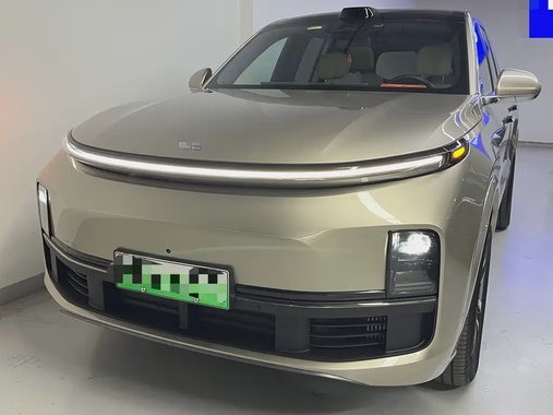 Li Auto L8 2024